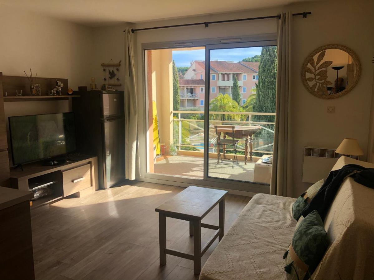 2P Terrasse Vue Piscine Et Jardin Tropical La Croix Valmer Екстериор снимка